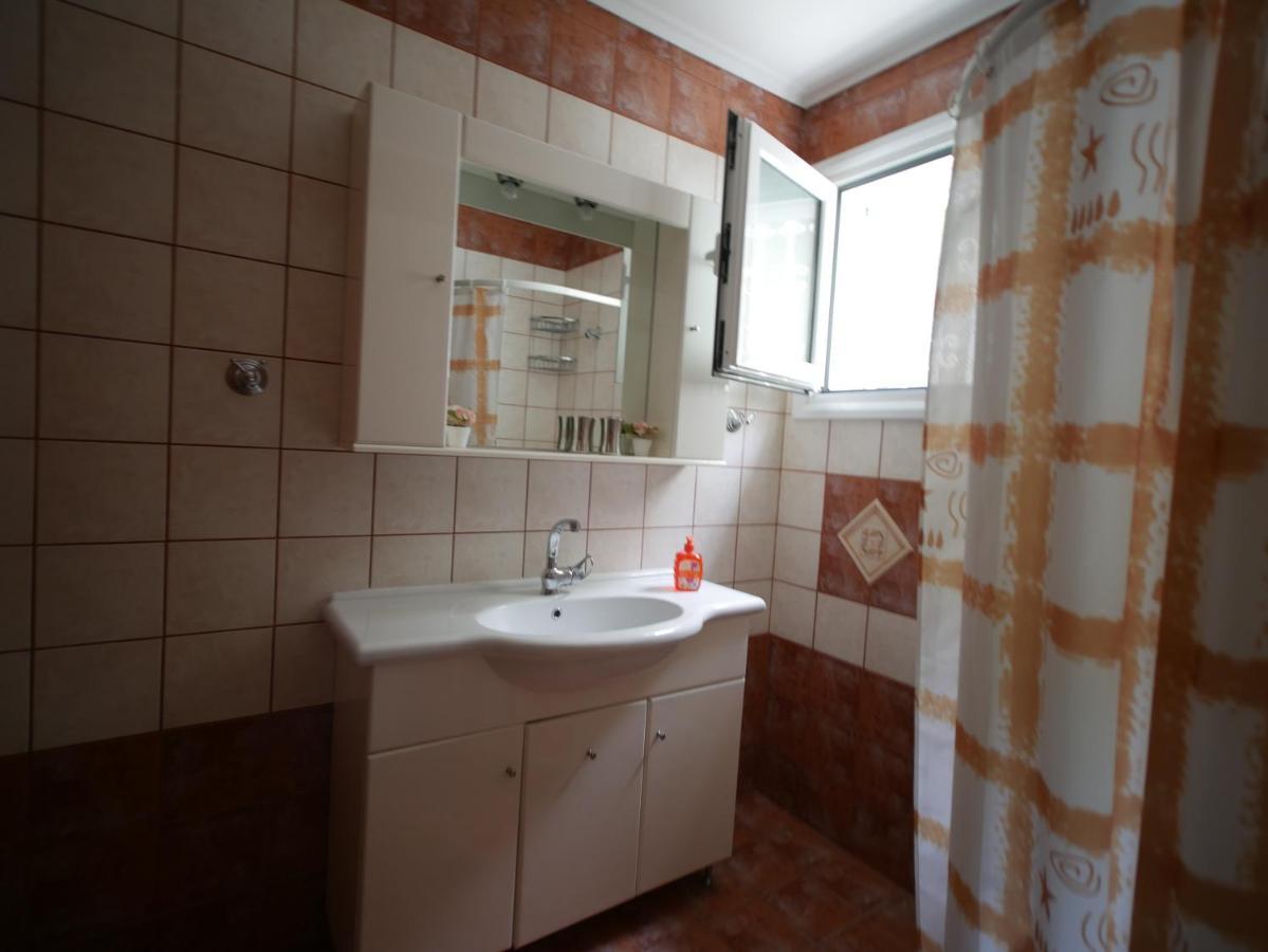 Villa Verde 200 Meters From The Beach Nea Iraklitsa Экстерьер фото